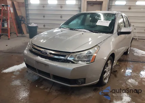 2009 Ford Focus z USA, uszkodzony, nr VIN 1SAHP36N89W174773